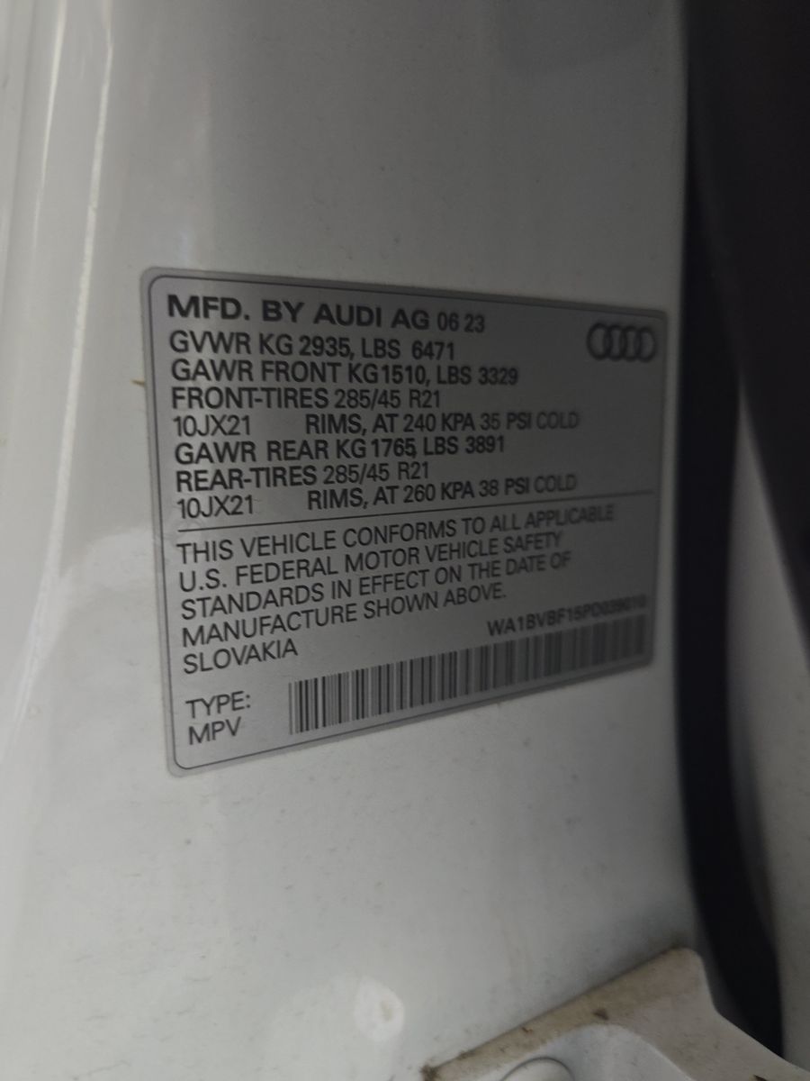 2023 Audi Q8 Premium Plus AWD