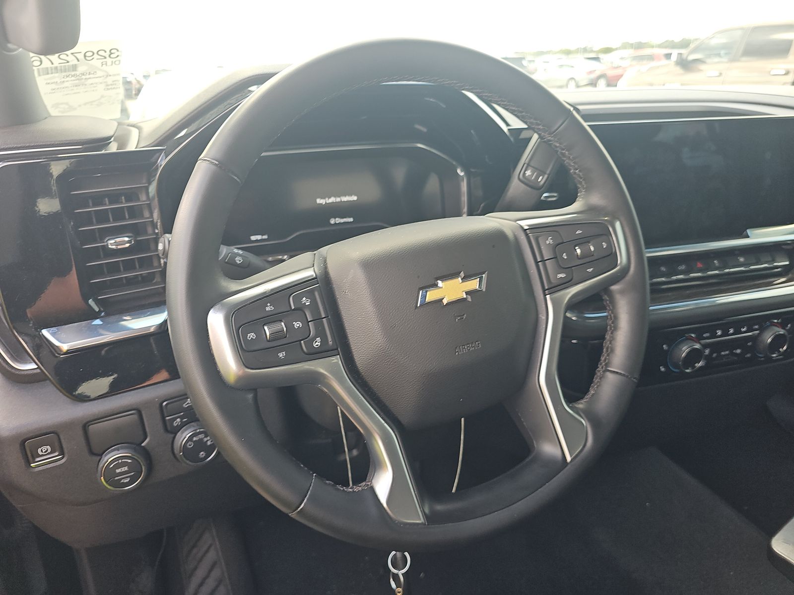 2024 Chevrolet Silverado 1500 LT RWD