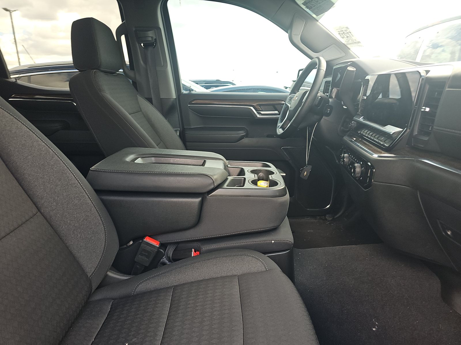 2024 Chevrolet Silverado 1500 LT RWD