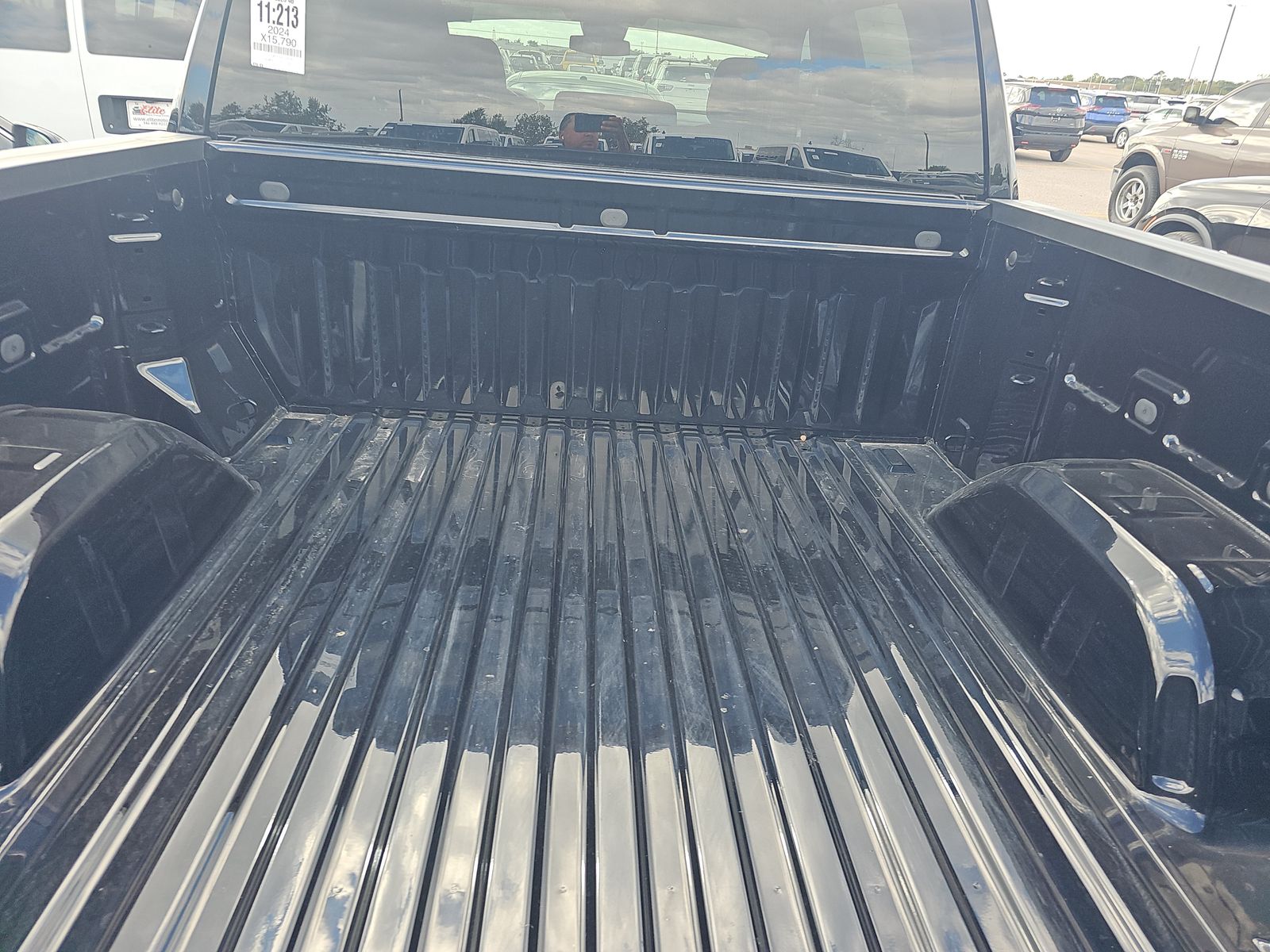 2024 Chevrolet Silverado 1500 LT RWD