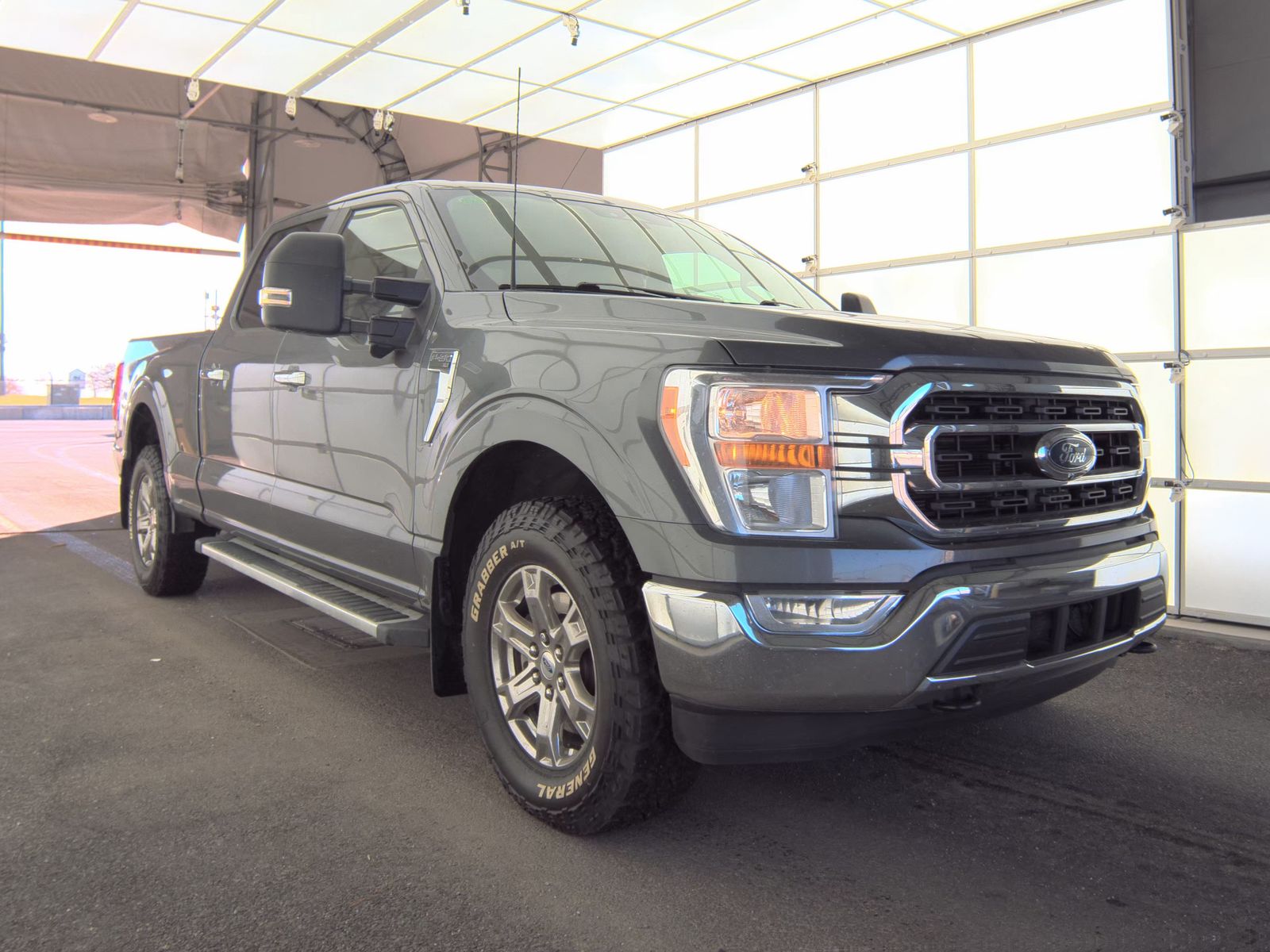 2023 Ford F-150 XLT AWD
