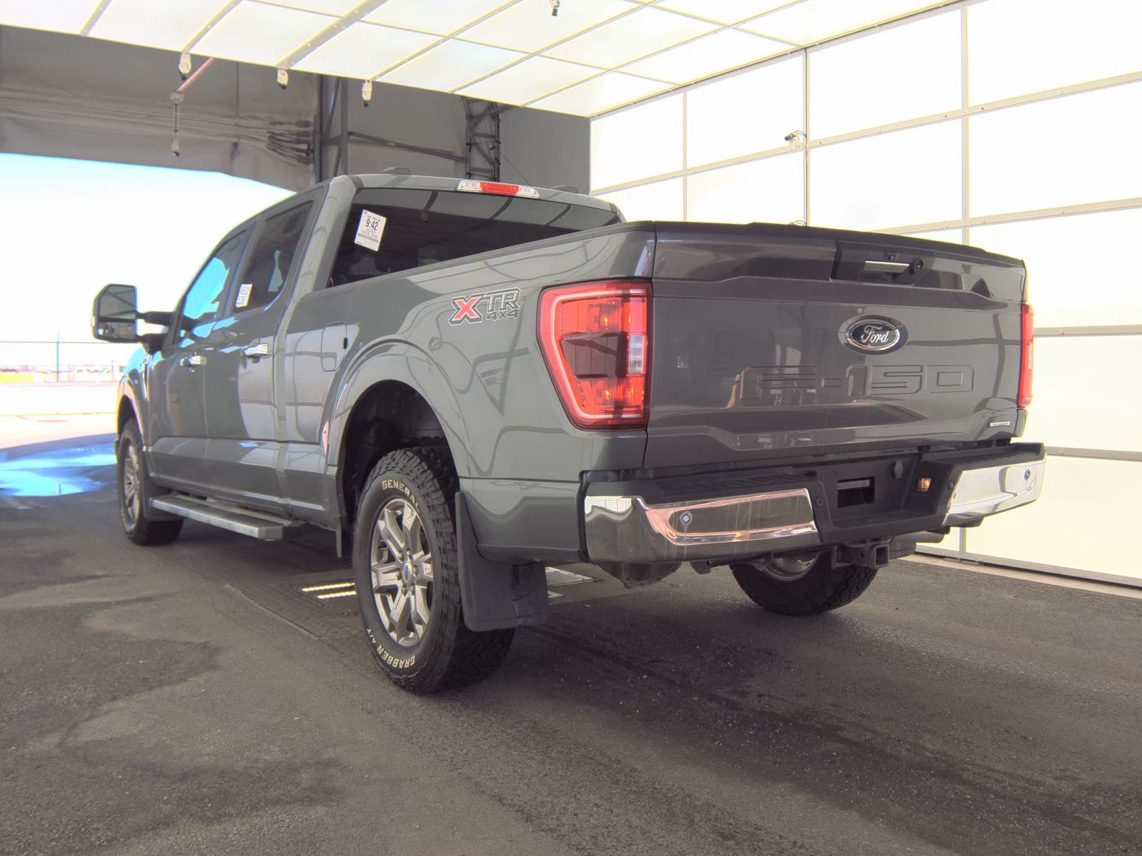 2023 Ford F-150 XLT AWD