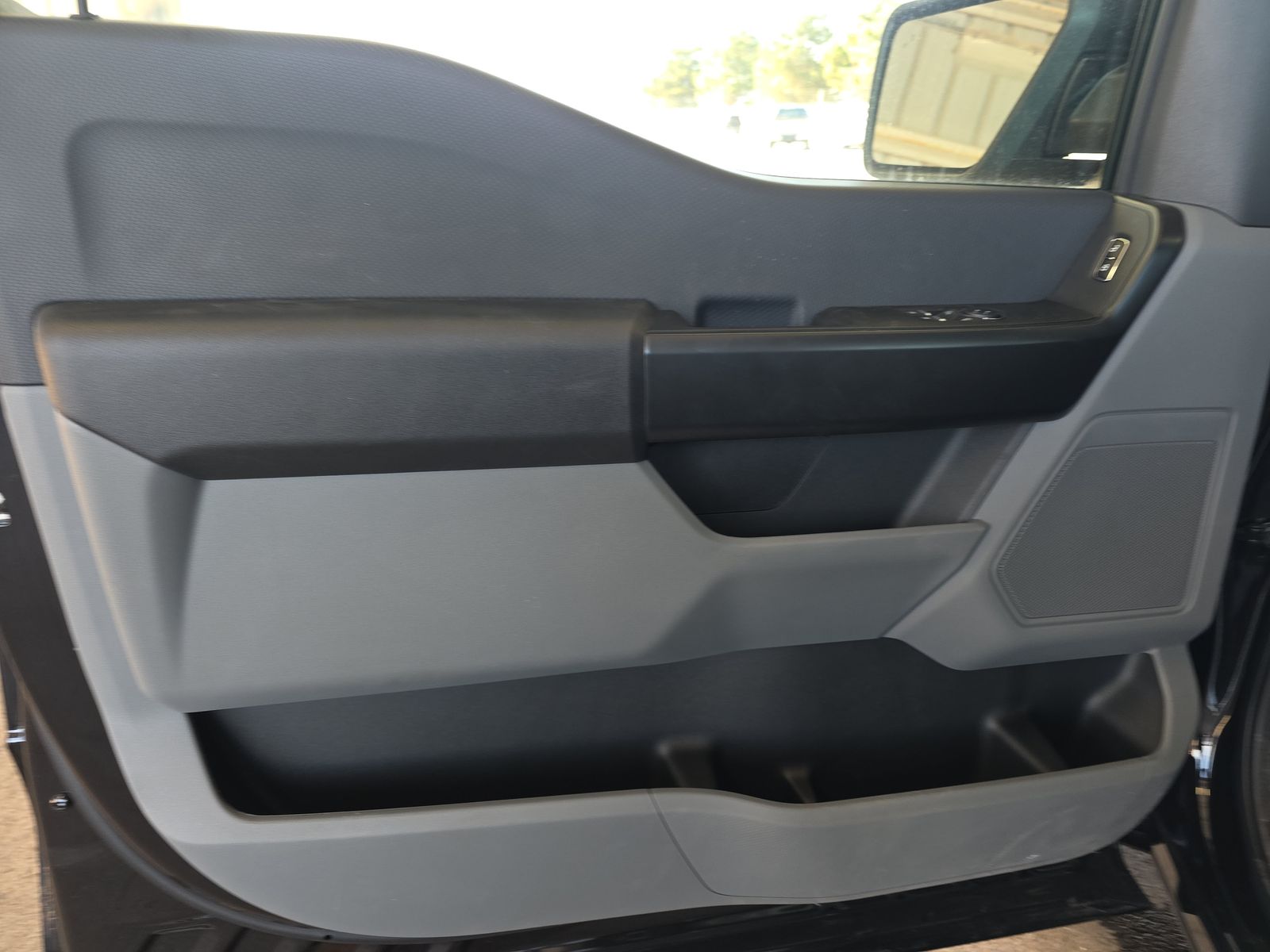 2025 Ford F-150 XL AWD