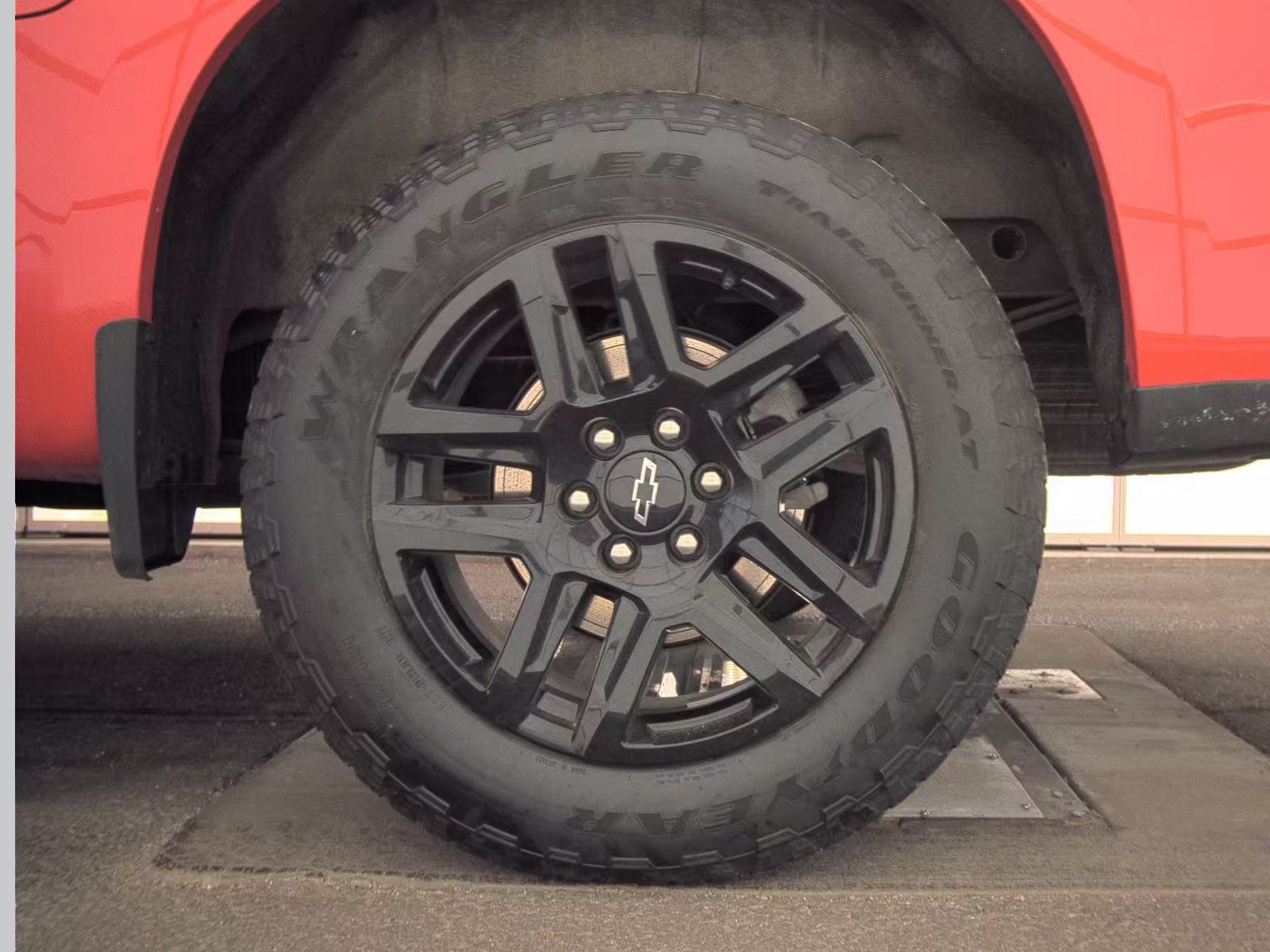 2023 Chevrolet Silverado 1500 Custom AWD