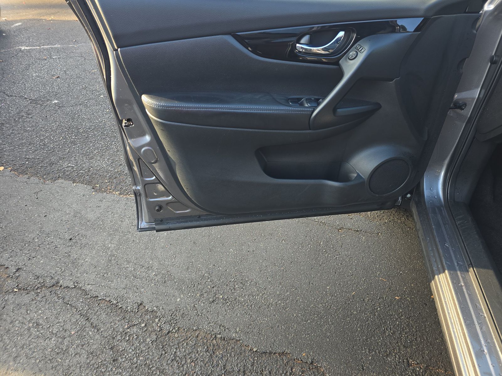 2022 Nissan Rogue Sport SL AWD