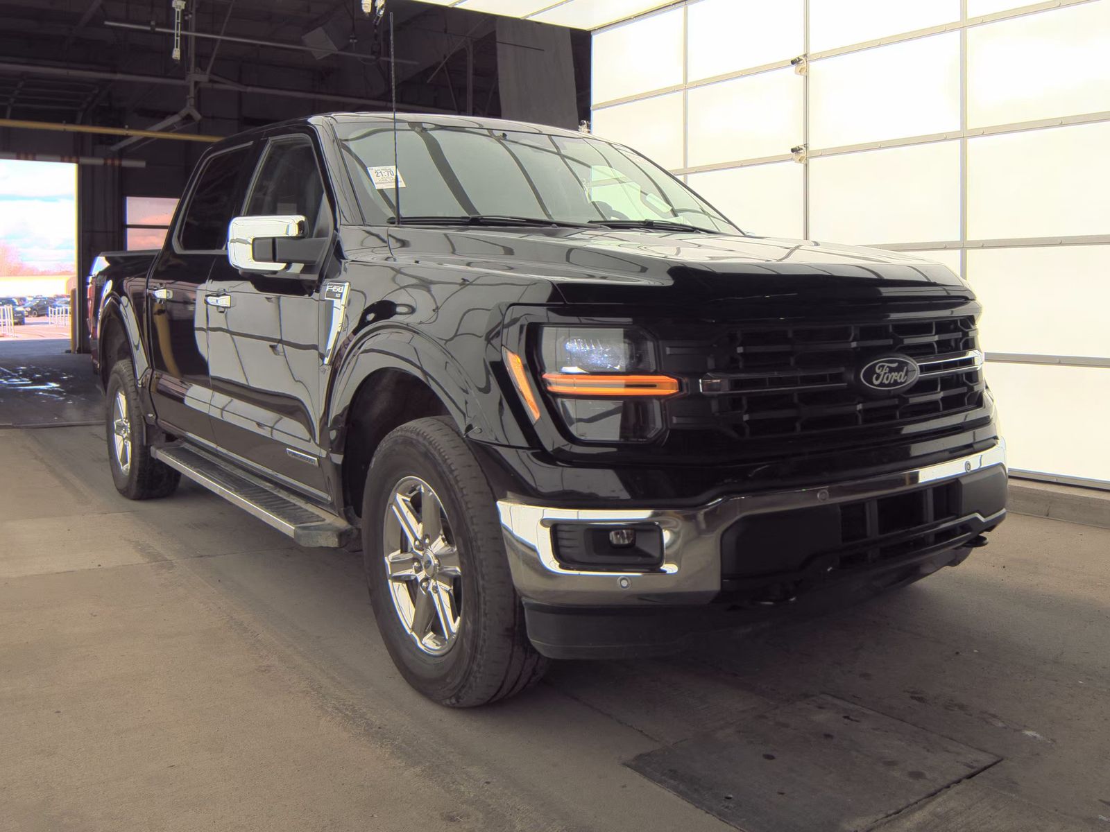 2024 Ford F-150 Hybrid XLT AWD