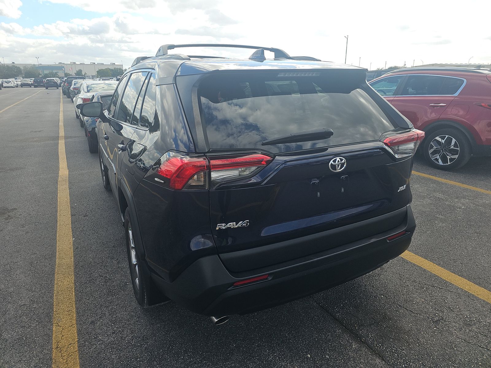 2023 Toyota RAV4 XLE FWD
