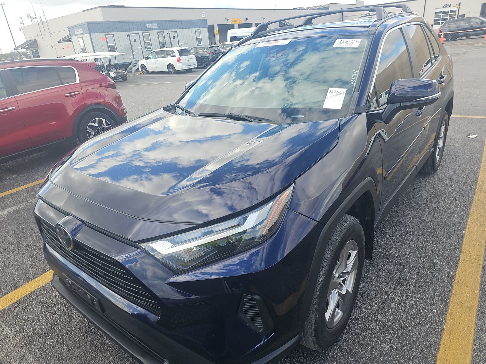 2023 Toyota RAV4 XLE FWD