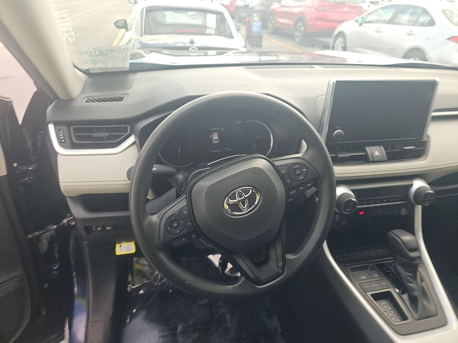 2023 Toyota RAV4 XLE FWD