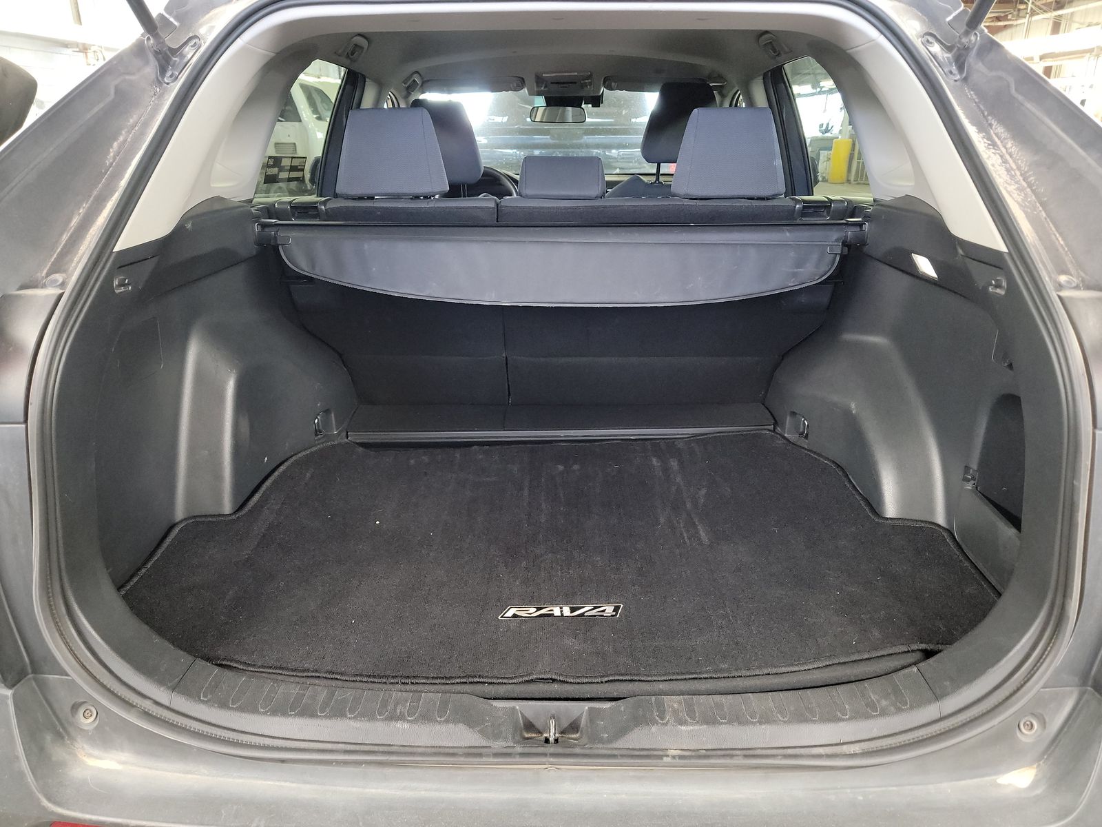 2024 Toyota RAV4 XLE AWD