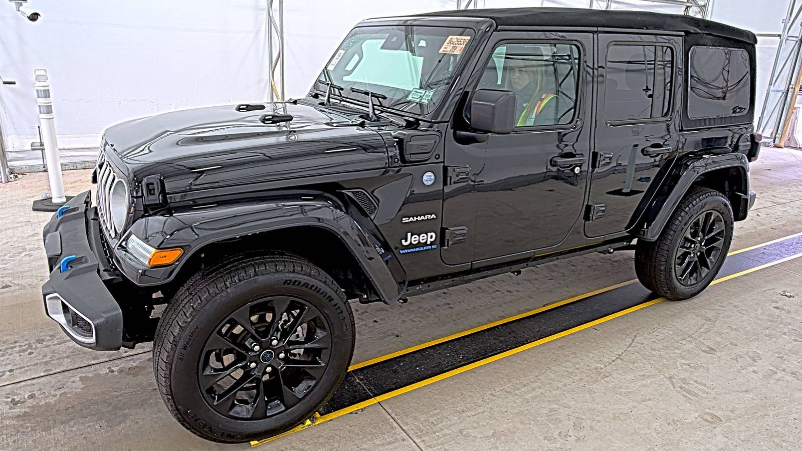 2024 Jeep Wrangler 4xe Sahara AWD