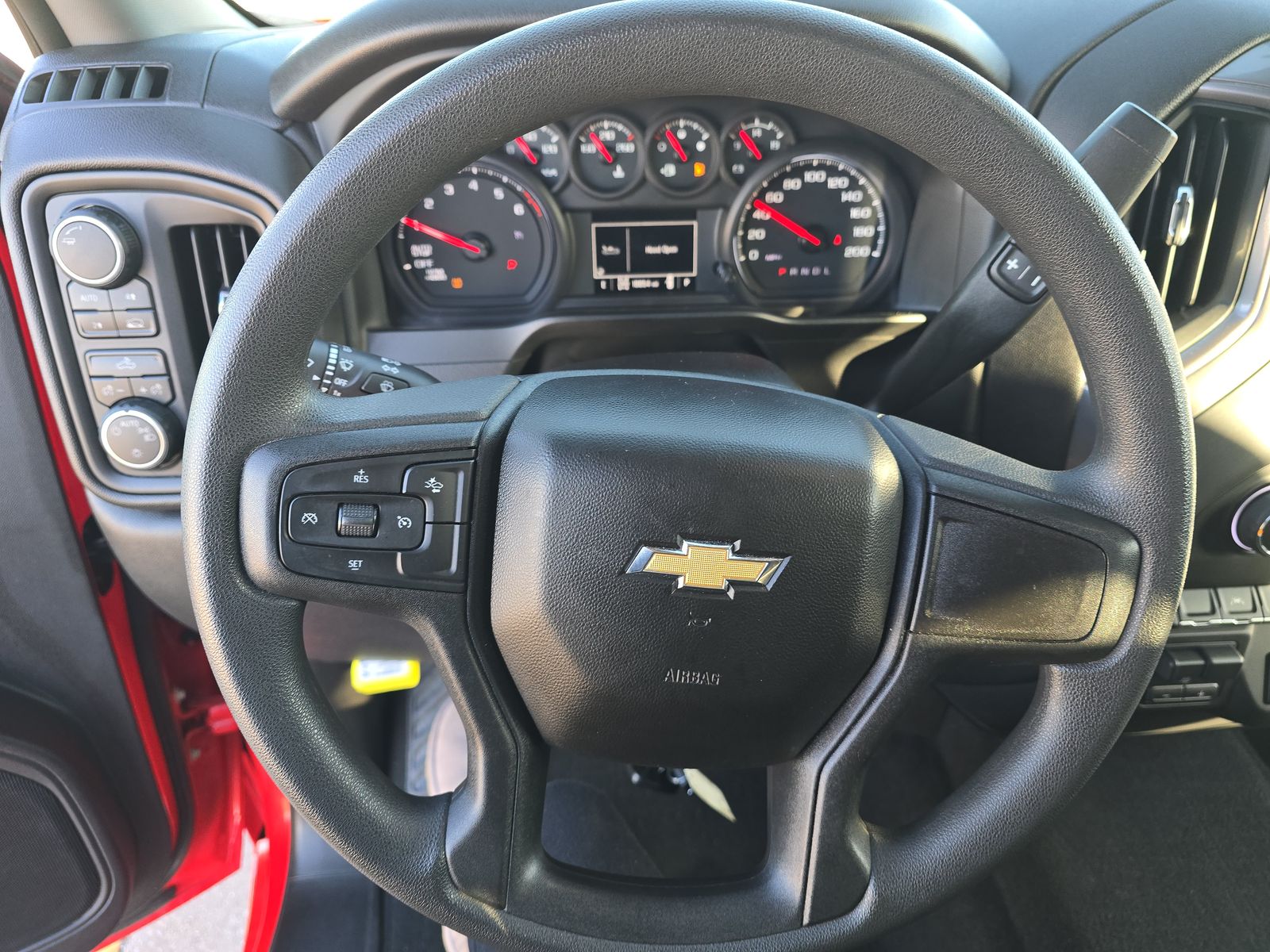 2023 Chevrolet Silverado 1500 Custom AWD