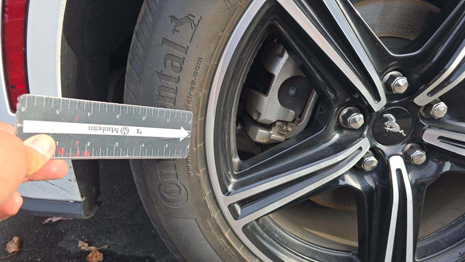 2024 Ford Mustang EcoBoost Premium RWD