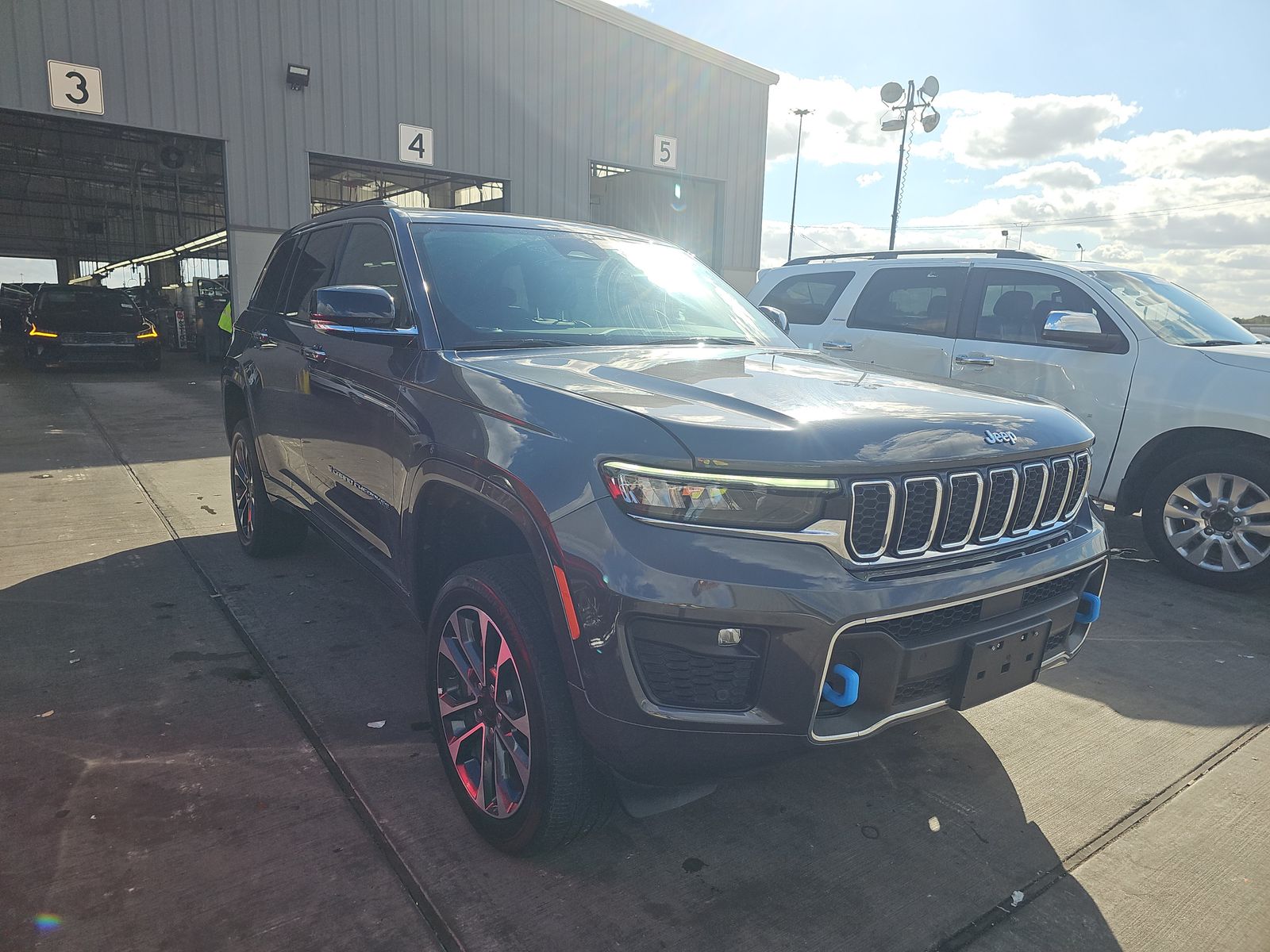 2022 Jeep Grand Cherokee 4xe Overland AWD