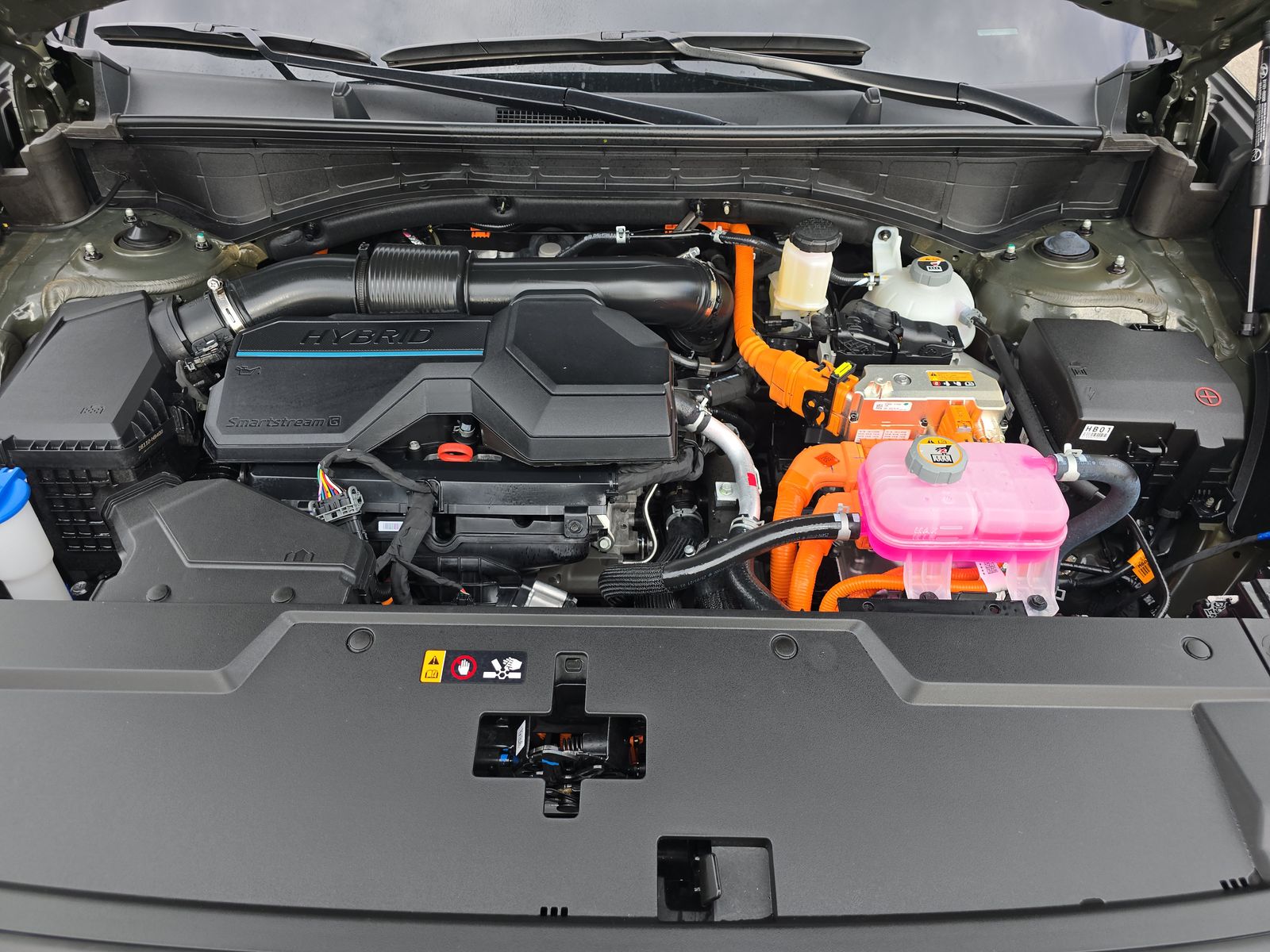 2025 Hyundai Santa Fe Hybrid Calligraphy FWD