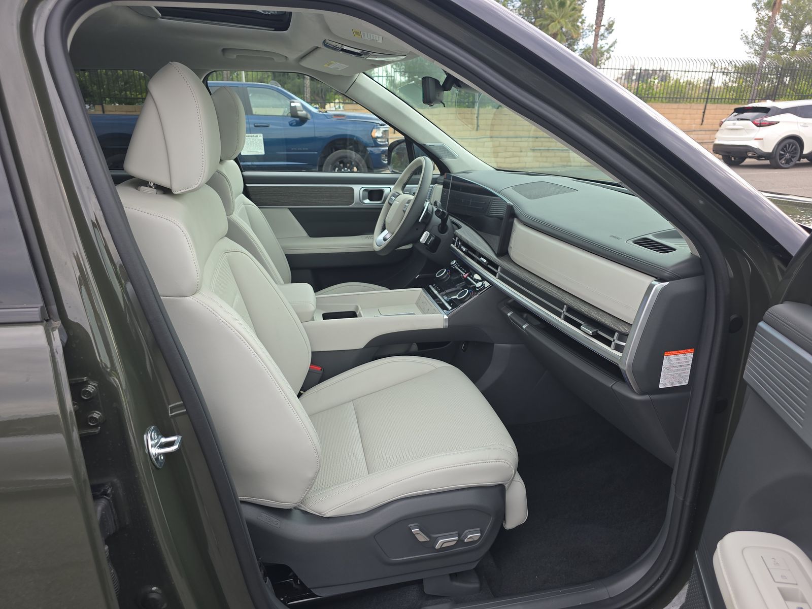 2025 Hyundai Santa Fe Hybrid Calligraphy FWD