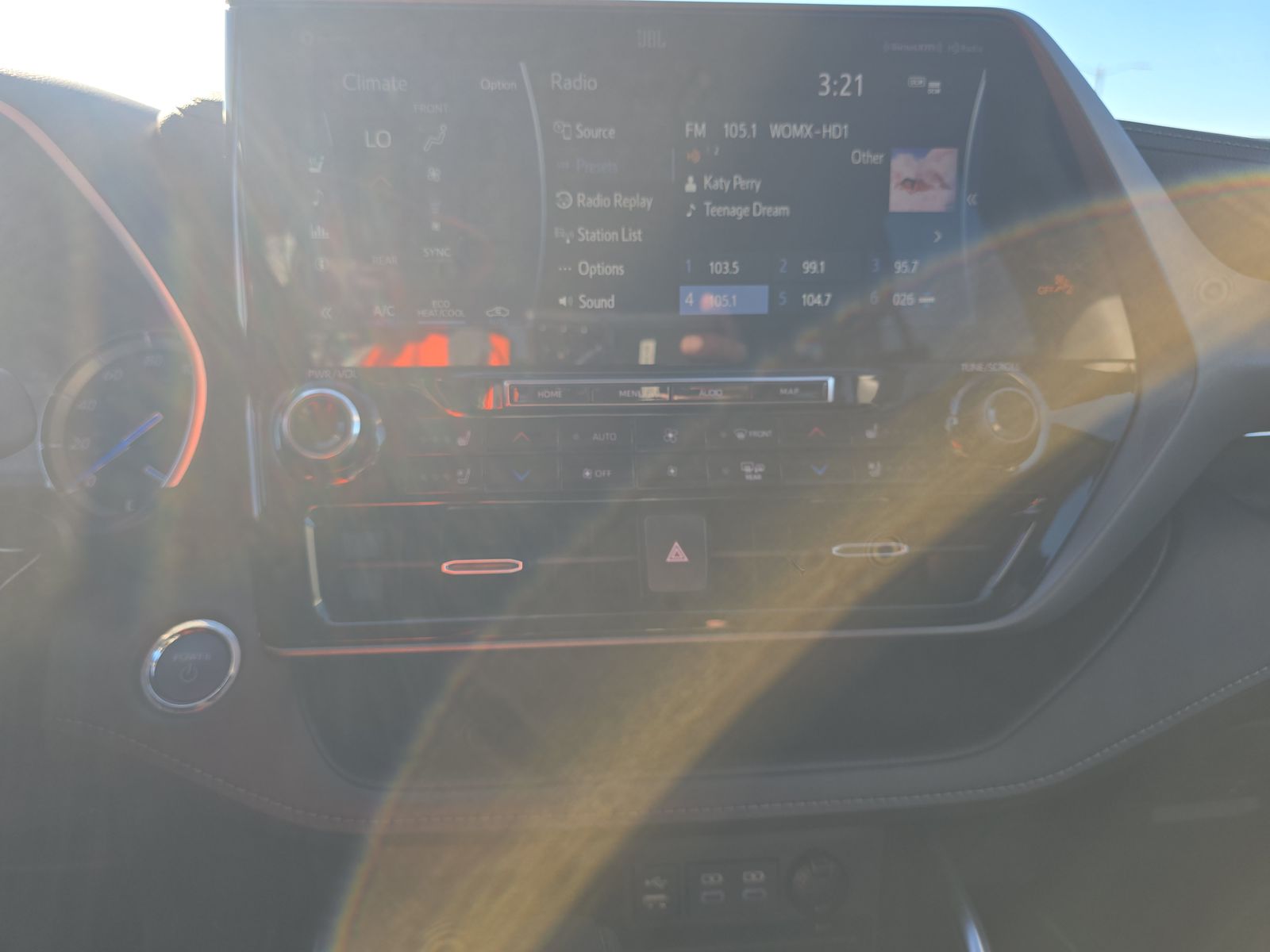 2022 Toyota Highlander Hybrid Limited AWD