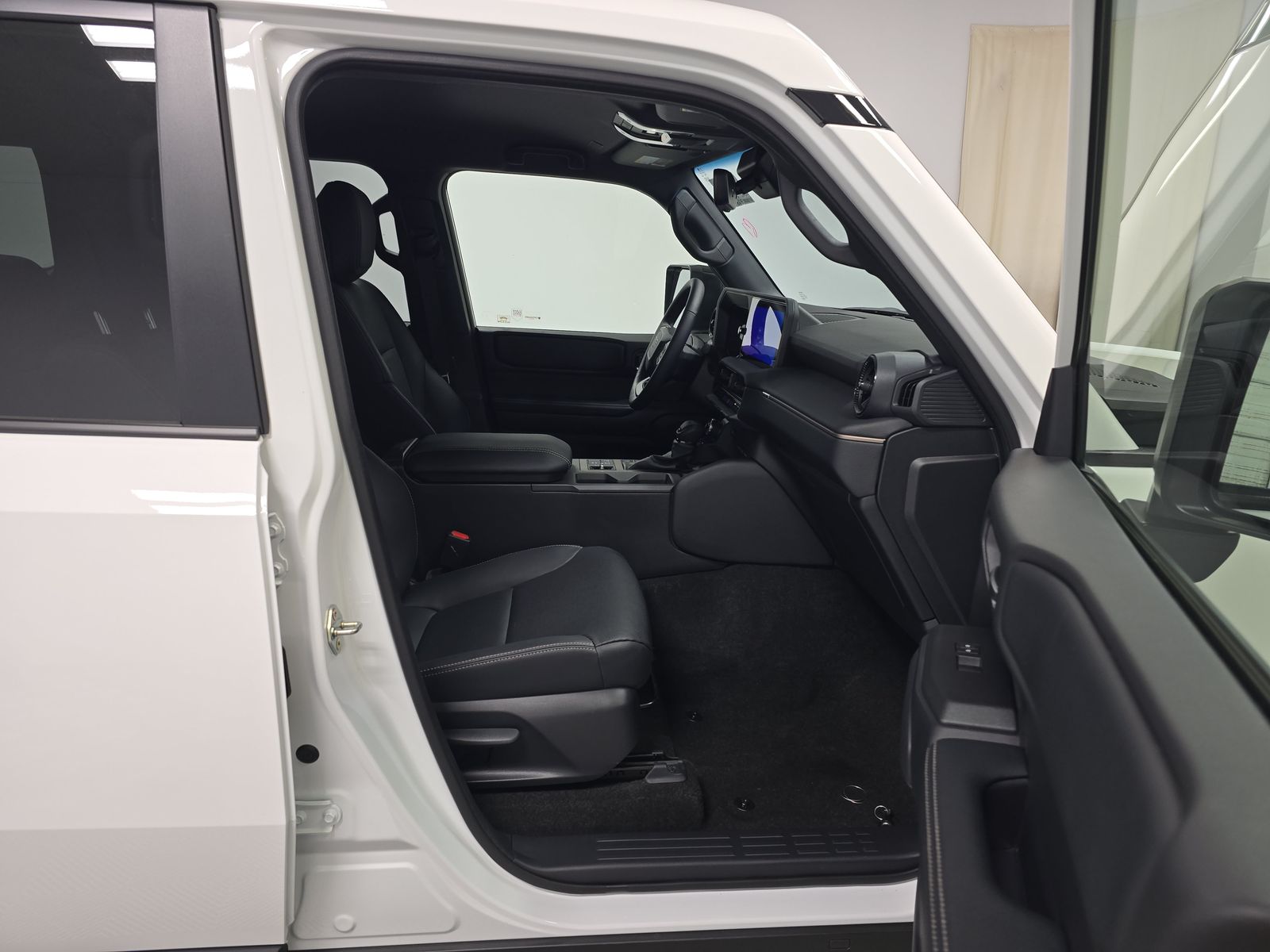 2025 Toyota Land Cruiser Base AWD