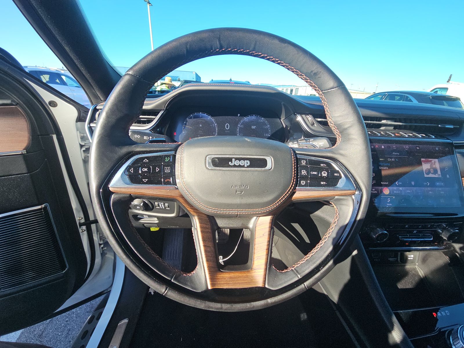 2023 Jeep Grand Cherokee Summit RWD