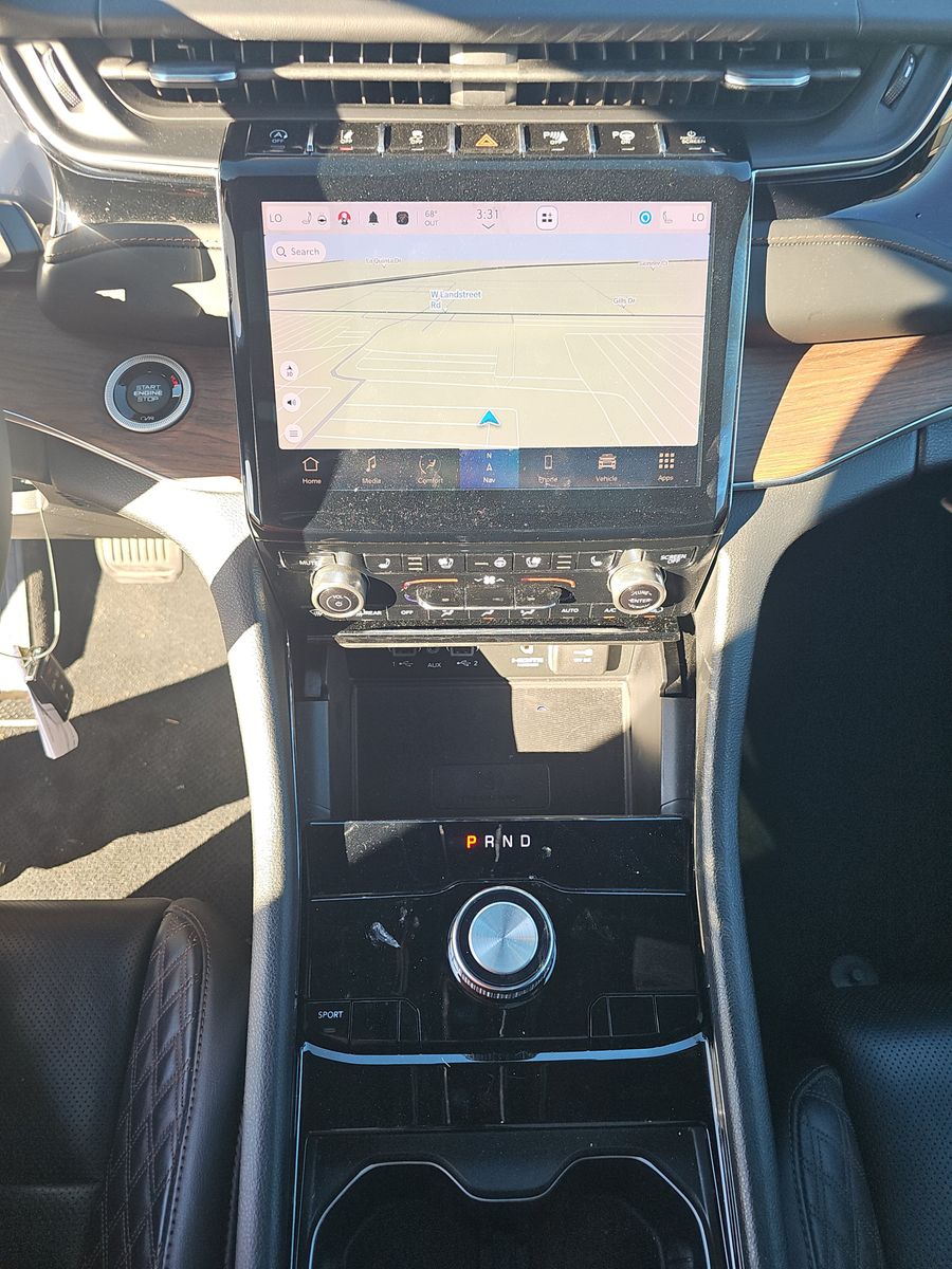 2023 Jeep Grand Cherokee Summit RWD