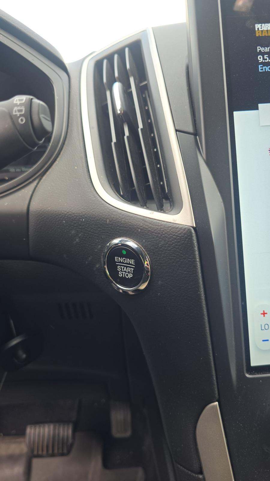 2023 Ford Edge SEL AWD