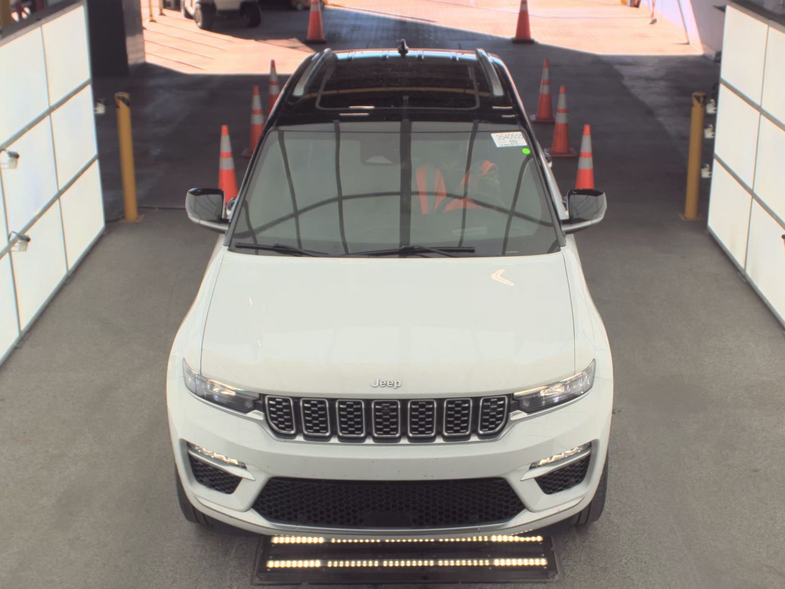 2023 Jeep Grand Cherokee Summit RWD