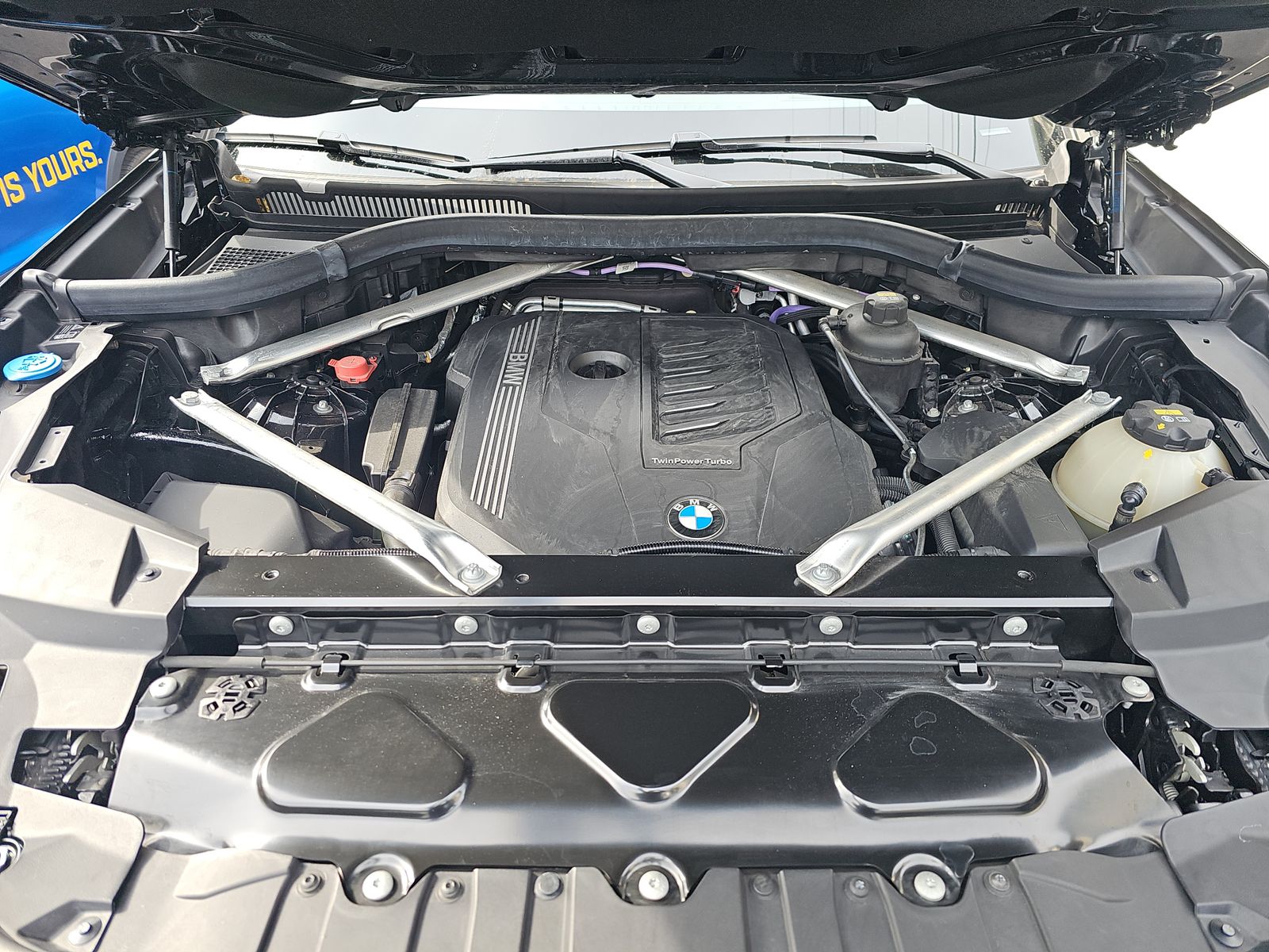 2023 BMW X6 xDrive40i AWD