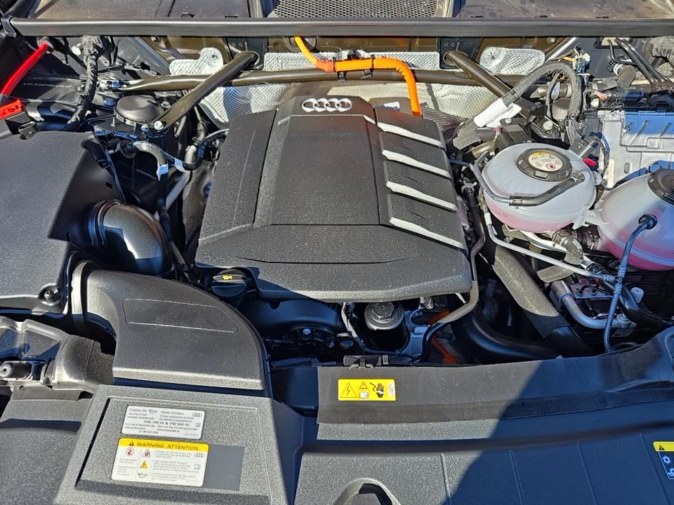 2025 Audi Q5 e Plug-In Hybrid S line Premium Plus AWD