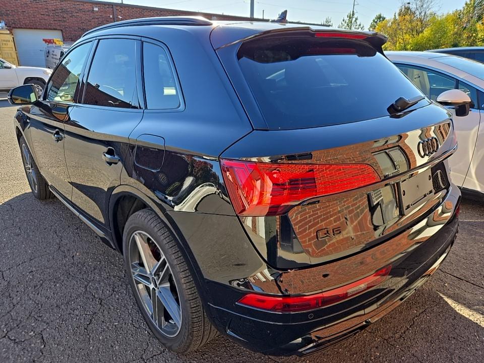 2025 Audi Q5 e Plug-In Hybrid S line Premium Plus AWD