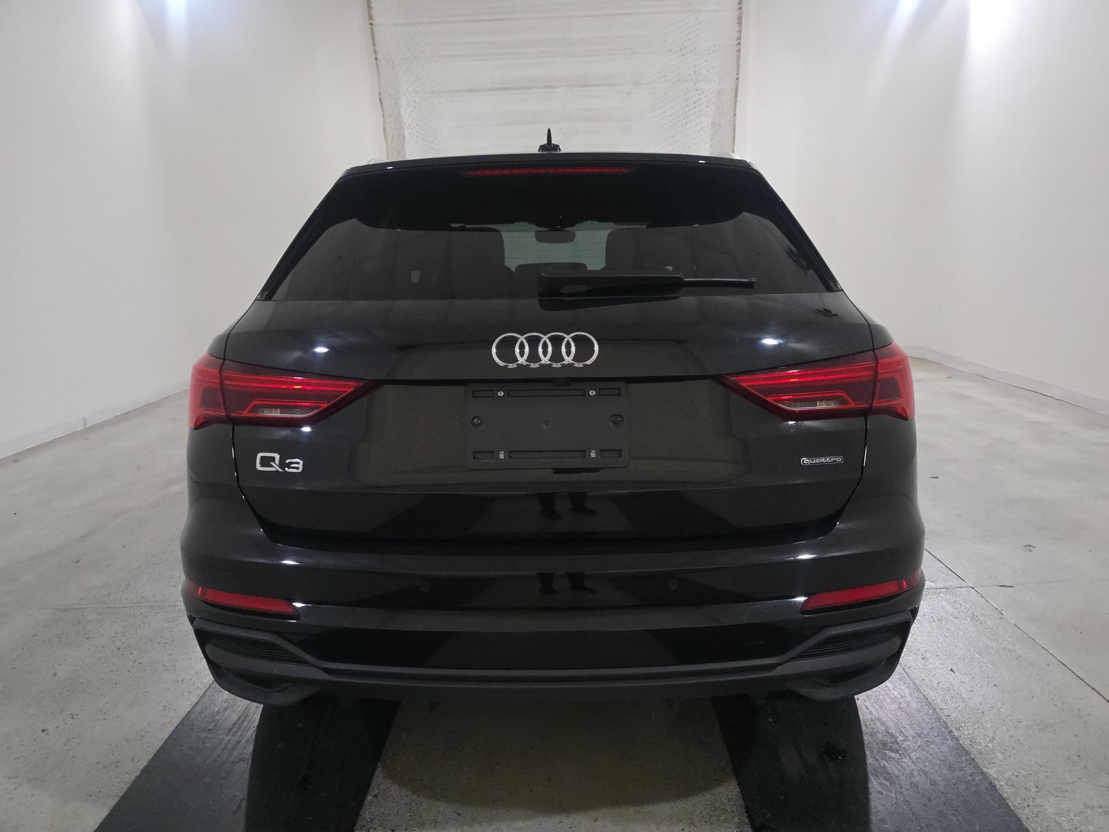 2023 Audi Q3 S line Premium AWD