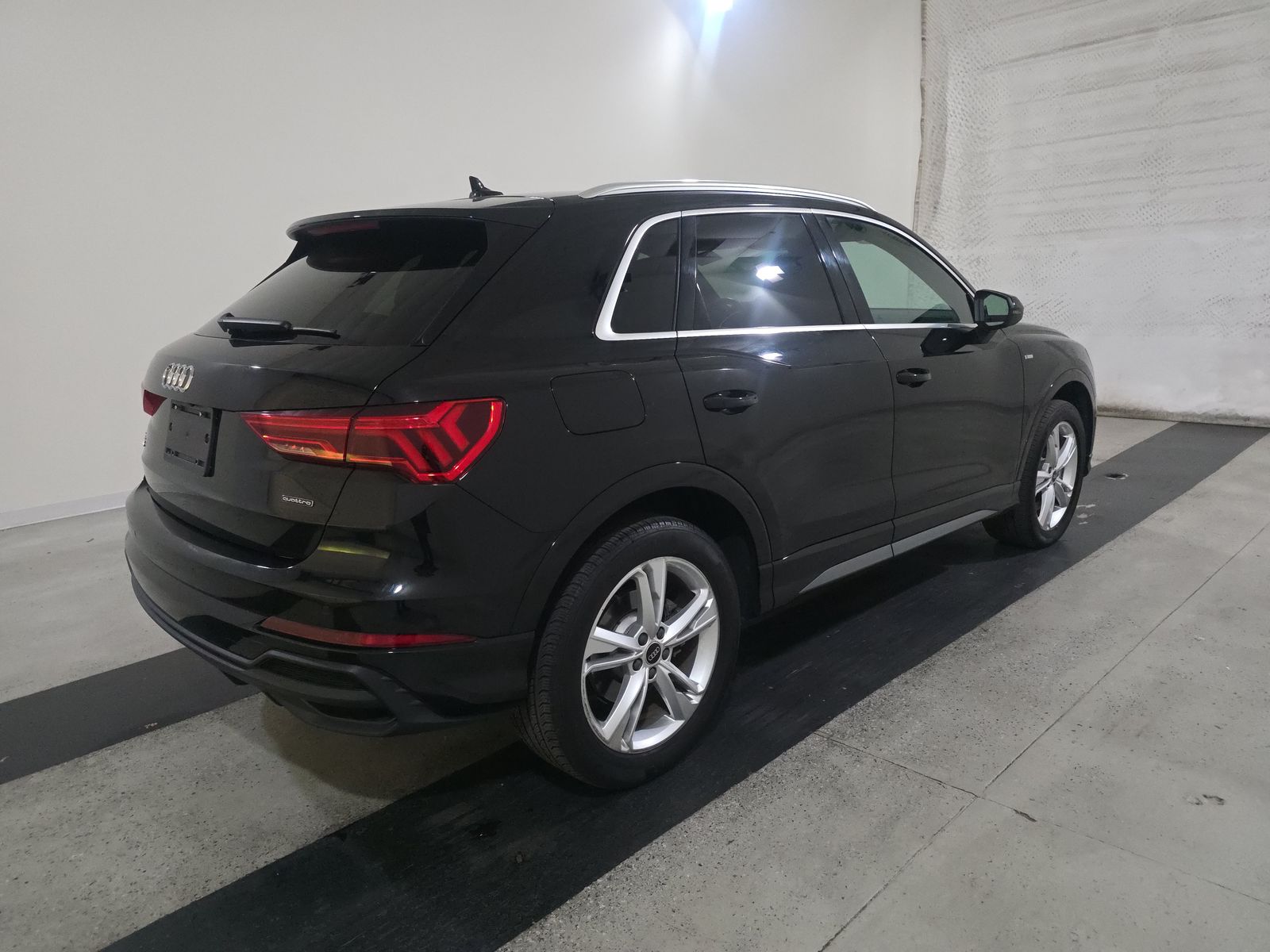 2023 Audi Q3 S line Premium AWD