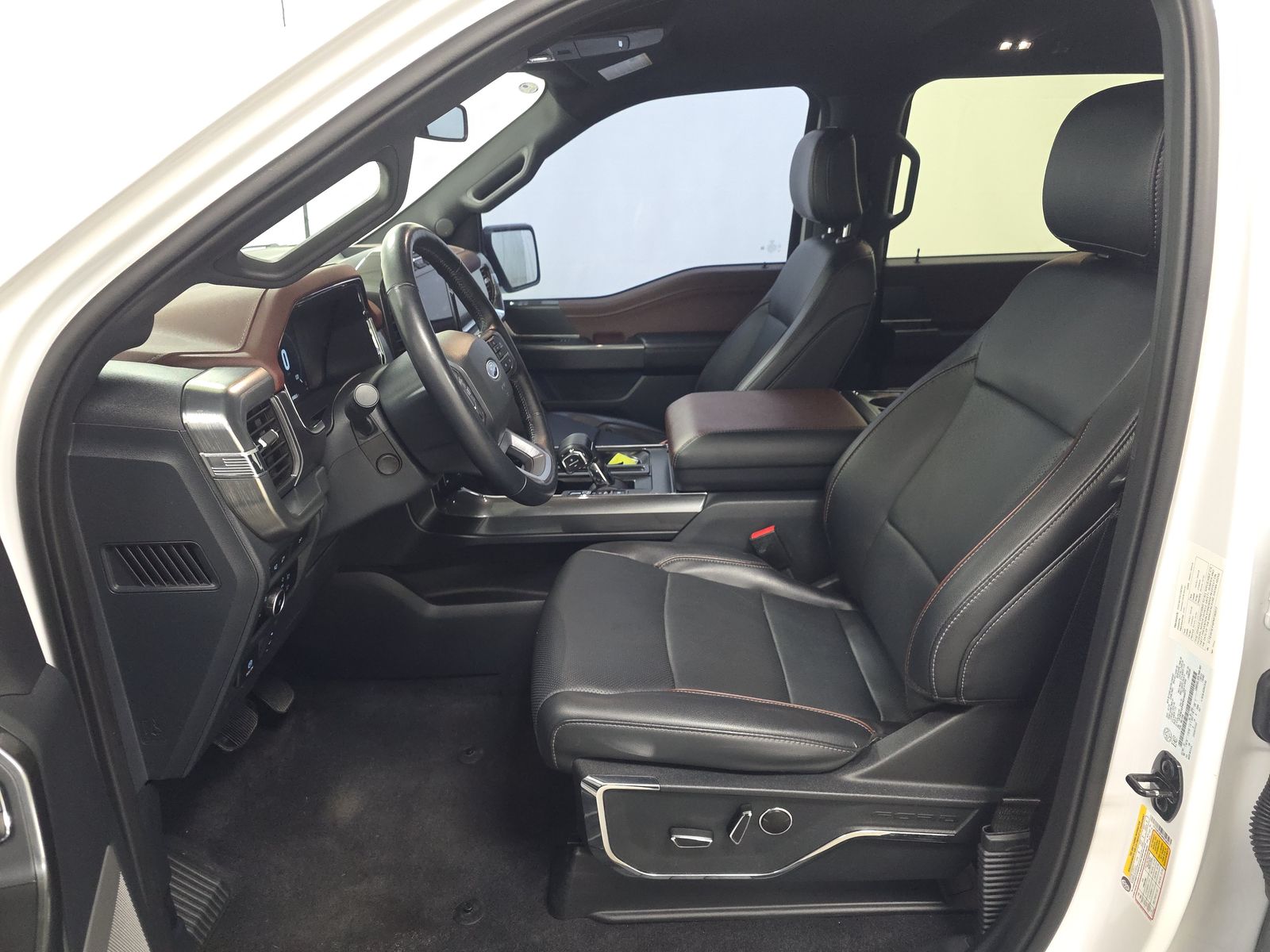 2023 Ford F-150 Lariat AWD