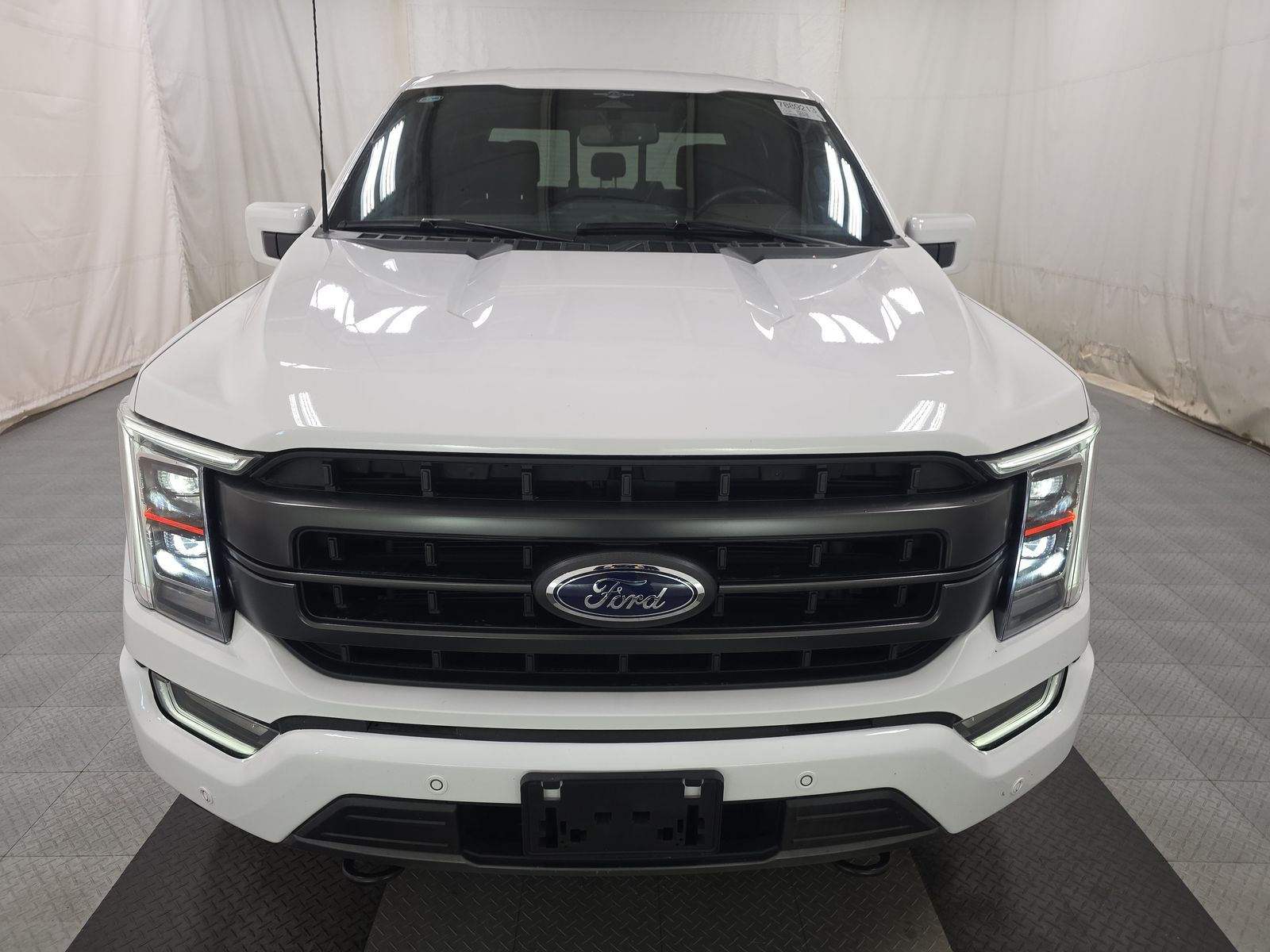 2023 Ford F-150 Lariat AWD