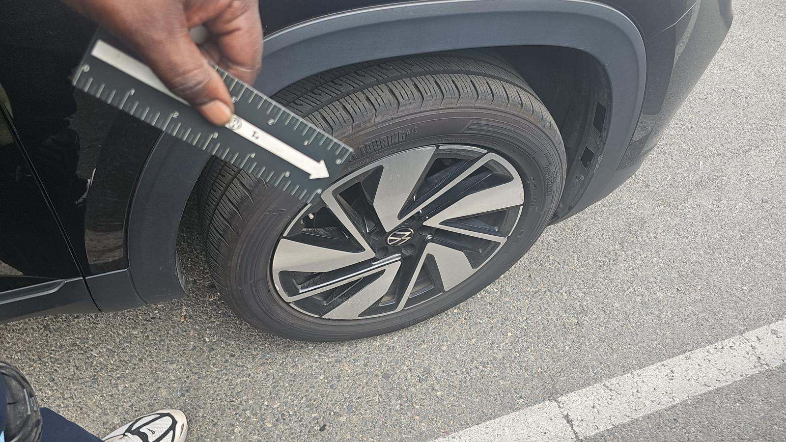 2024 Volkswagen Atlas 2.0T SE AWD