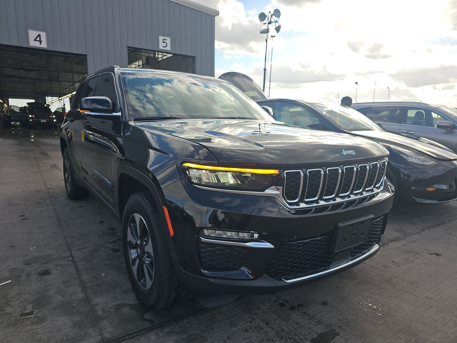 2022 Jeep Grand Cherokee 4xe AWD