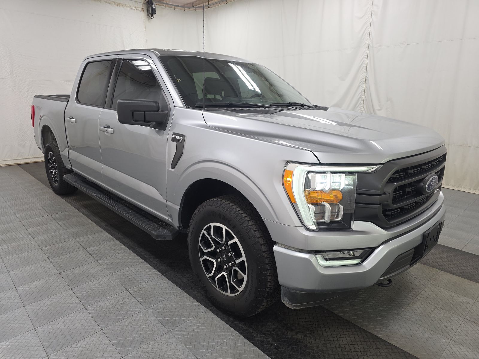 2023 Ford F-150 XLT AWD