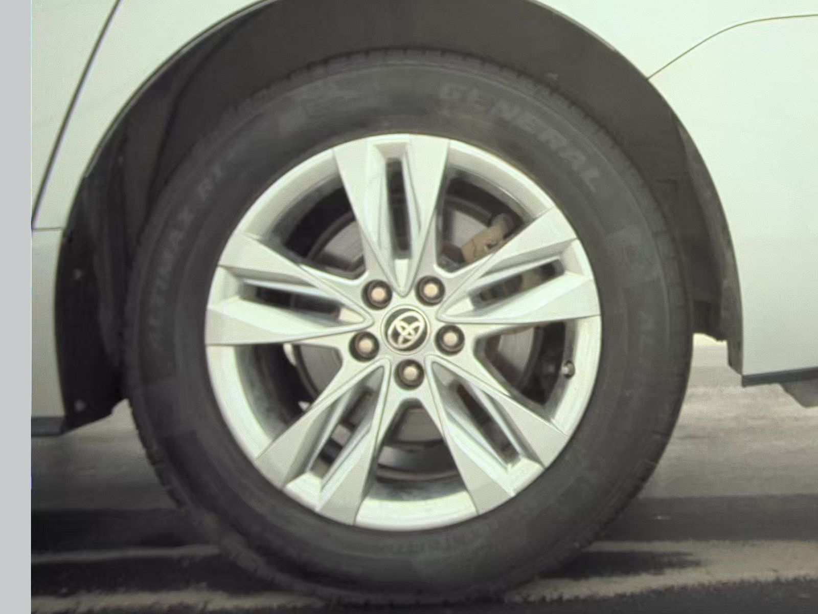 2022 Toyota Sienna Limited FWD