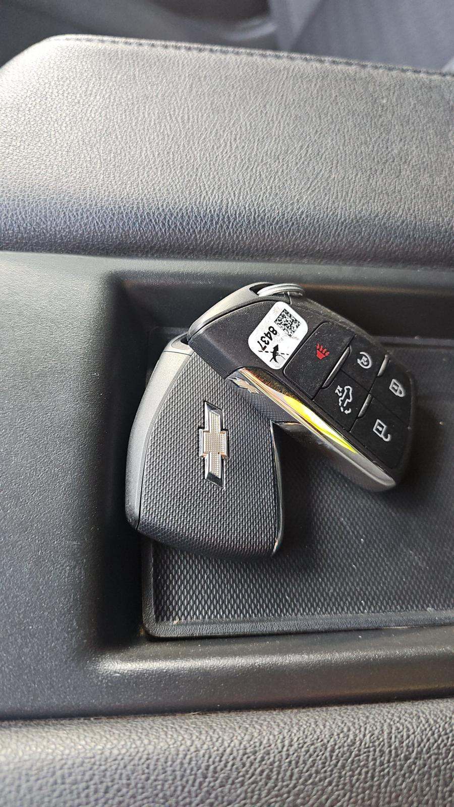 2022 Chevrolet Silverado 1500 Custom AWD