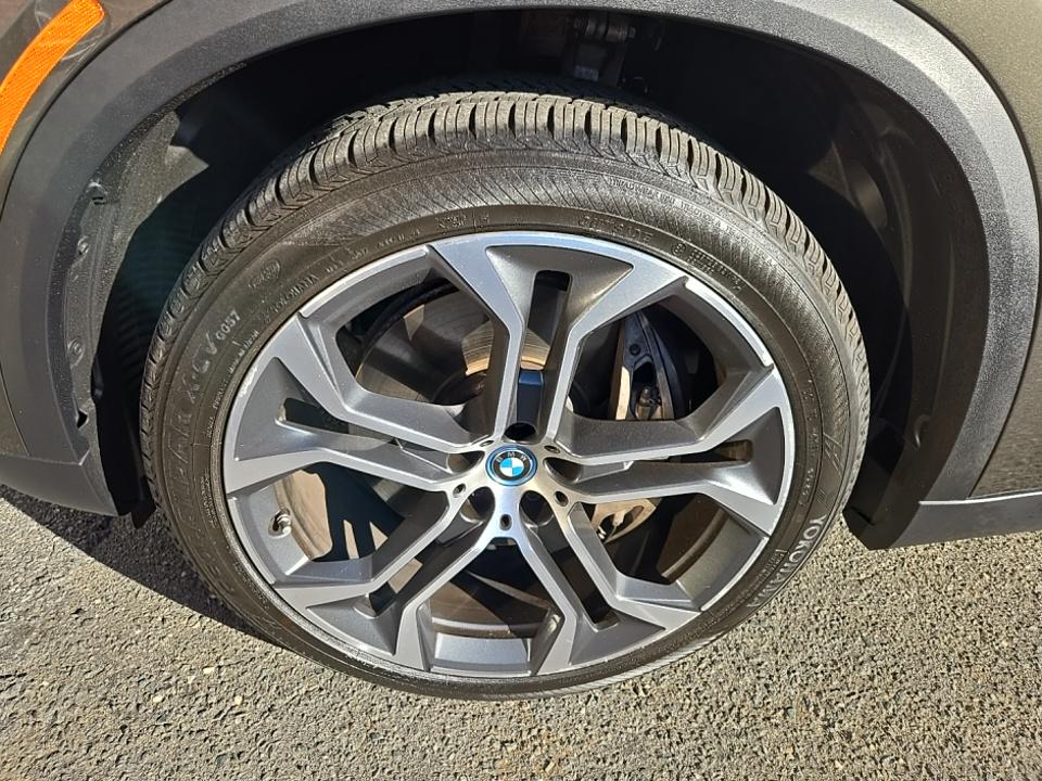 2024 BMW X5 xDrive50e AWD