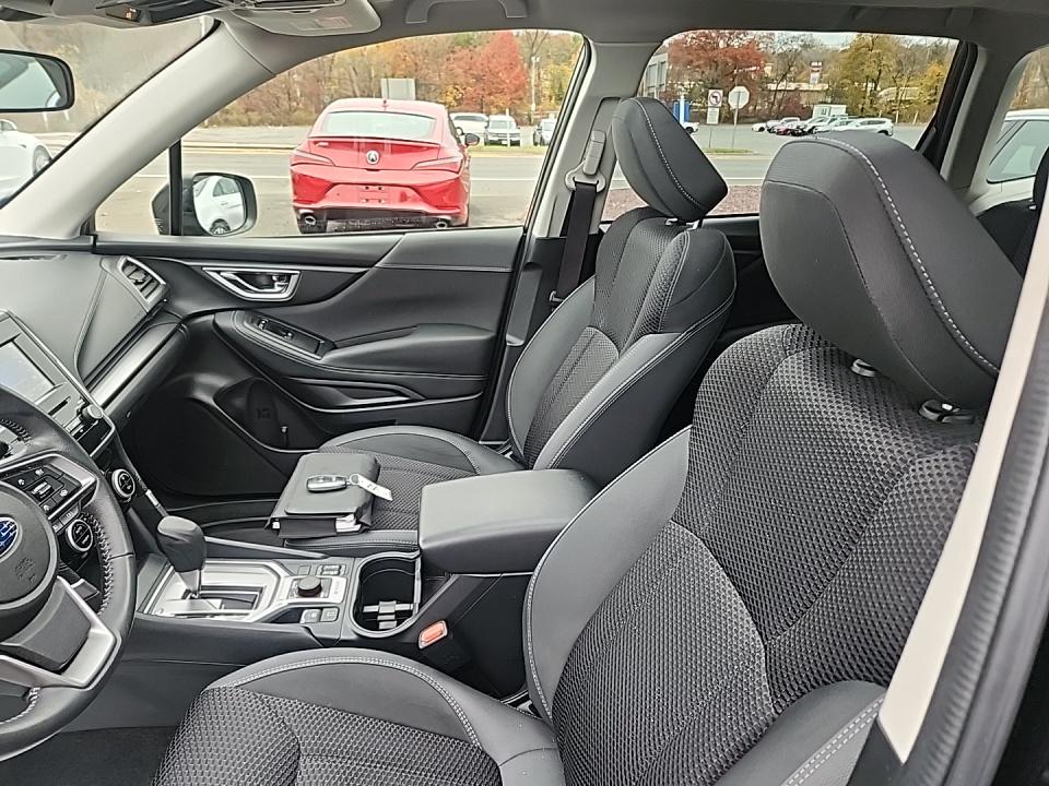 2022 Subaru Forester Premium AWD