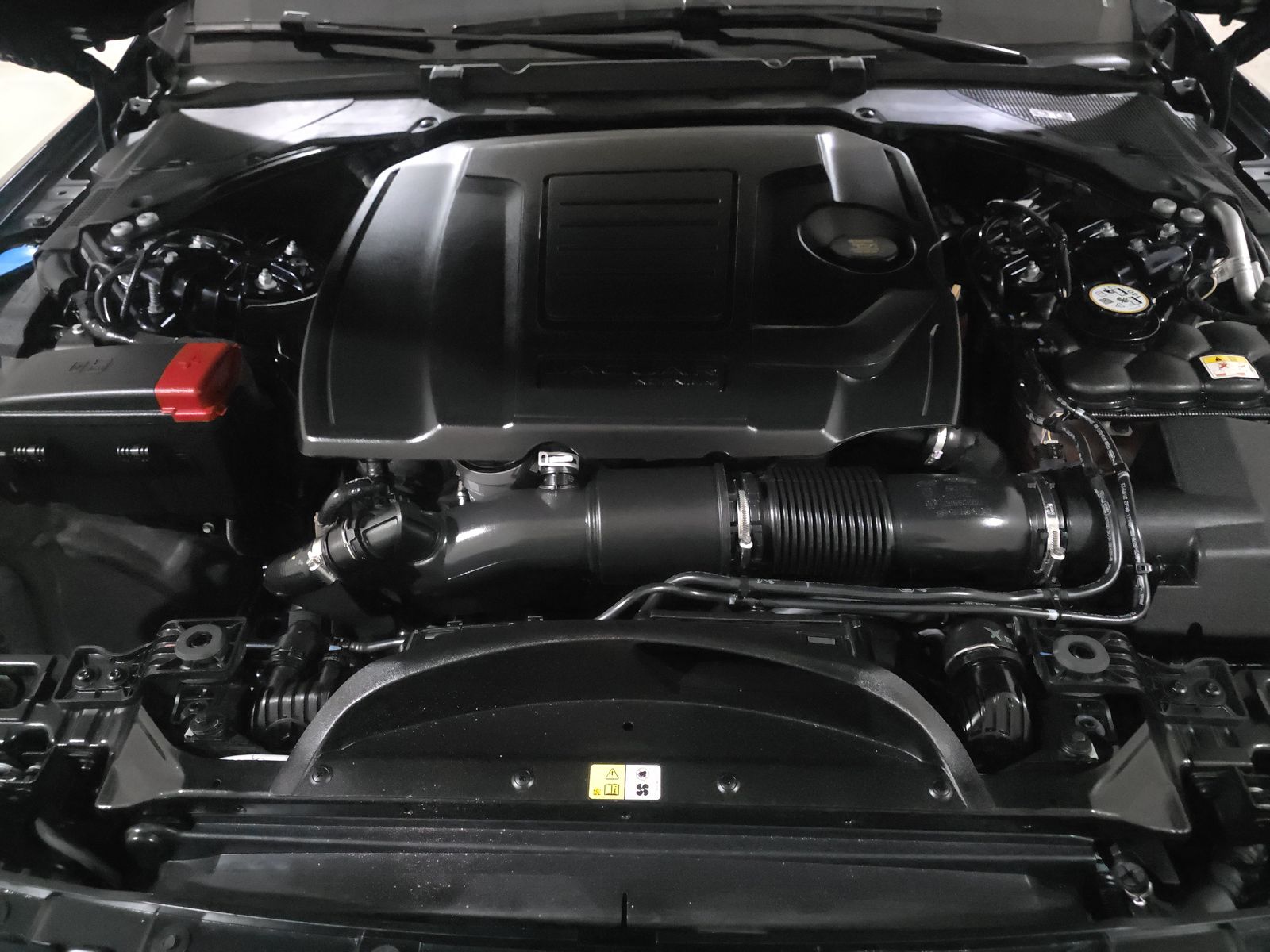 2022 Jaguar XF R-Dynamic SE AWD