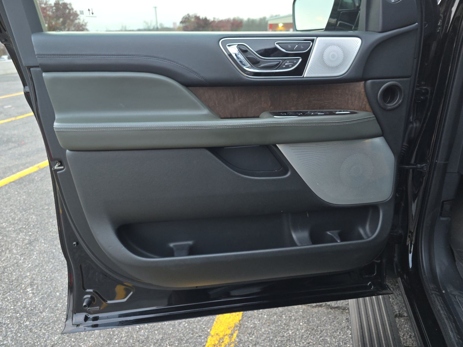 2022 Lincoln Navigator L Black Label AWD