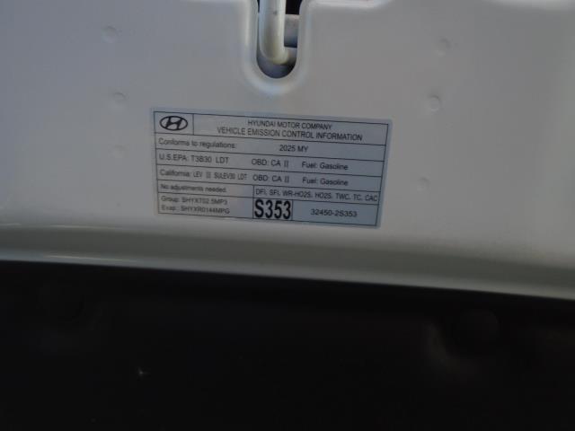 2025 Hyundai Santa Fe SEL FWD