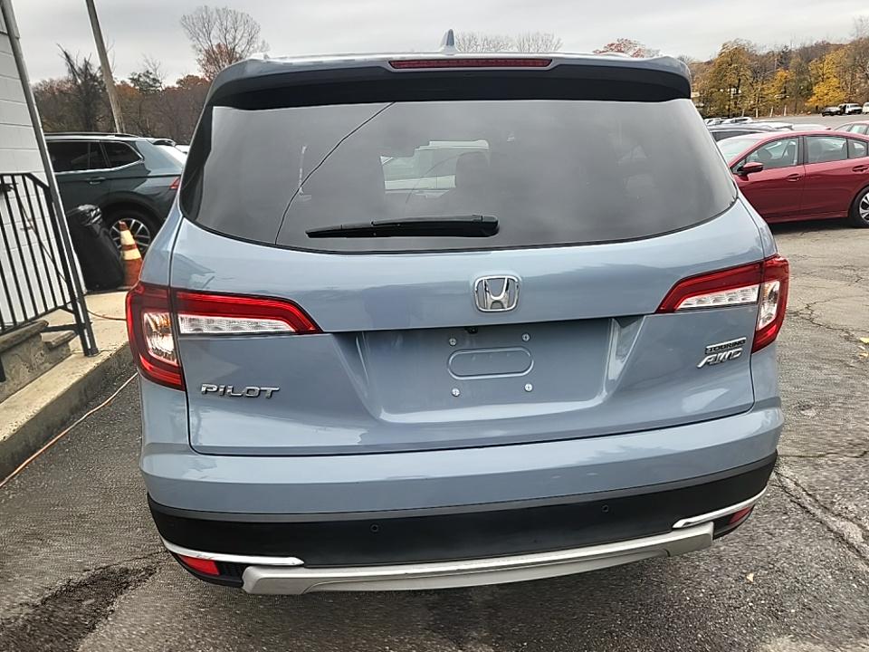 2022 Honda Pilot Touring AWD