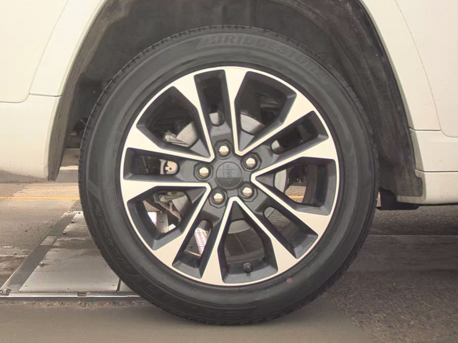 2024 Jeep Grand Cherokee Overland AWD