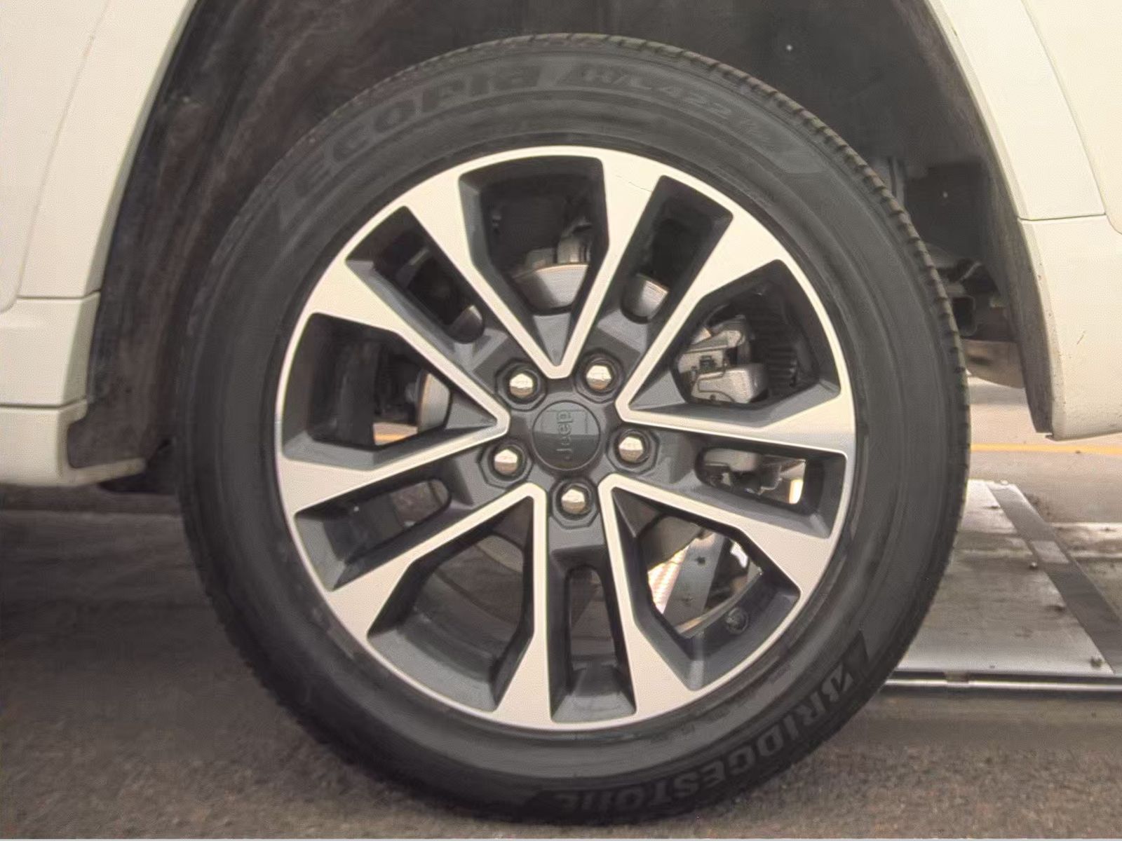 2024 Jeep Grand Cherokee Overland AWD