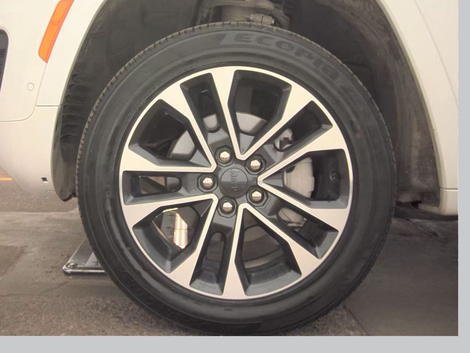 2024 Jeep Grand Cherokee Overland AWD