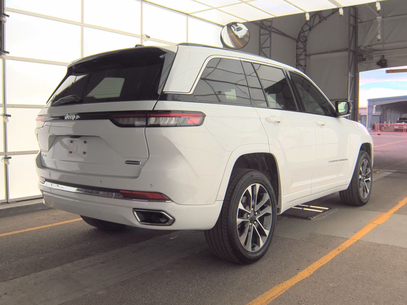 2024 Jeep Grand Cherokee Overland AWD