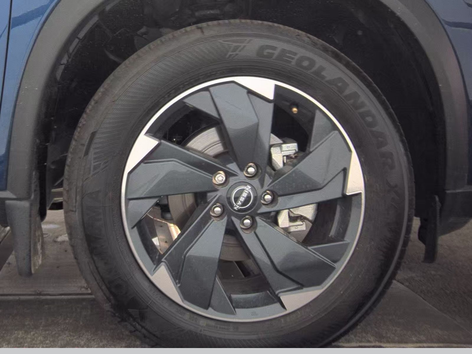 2024 Nissan Rogue SV FWD