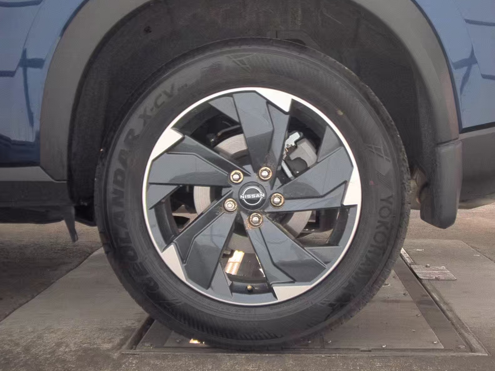 2024 Nissan Rogue SV FWD